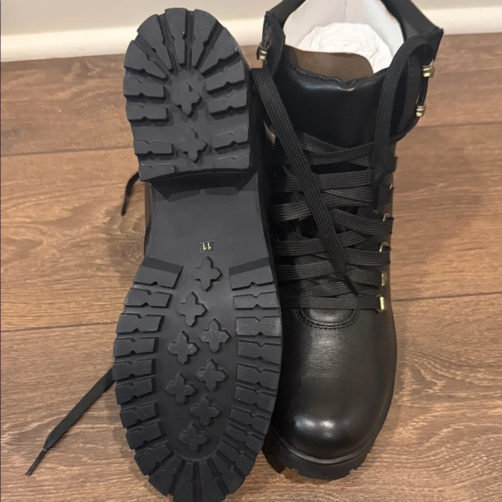 Steve Madden Black Women's Lace-Up Boots - Picture 2 of 3